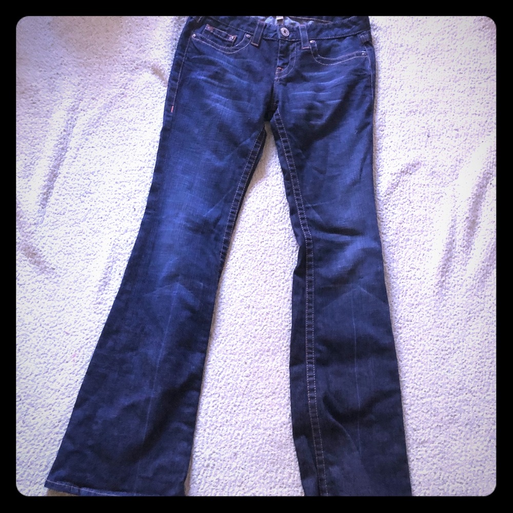 Women’s Bebe jeans size 29 dark wash boot cut